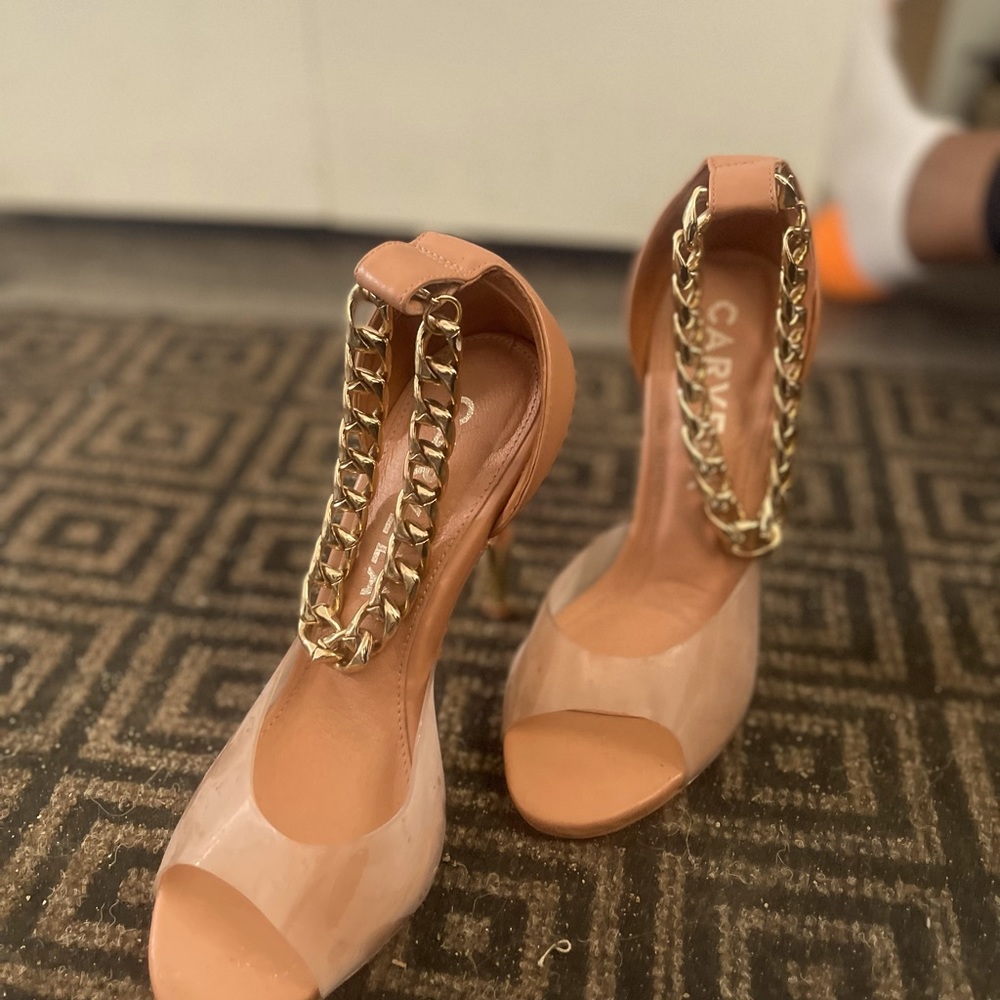 Beige Carvela Rebel Chain-detail Heeled Sandals